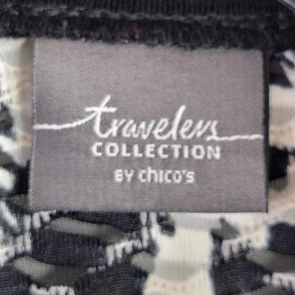 Chicos Travelers Womens Jacket Top Size 1 Medium Black White Full Zip - Picture 8 of 10